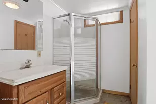 57 Donna Ave, Pittsfield, MA 01201 - Photo 30