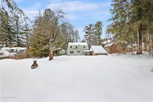 221 Holmes Rd, Pittsfield, MA 01201 - Photo 34