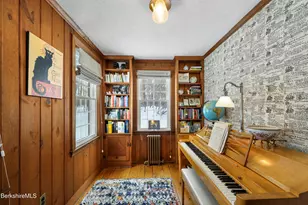 221 Holmes Rd, Pittsfield, MA 01201 - Photo 16