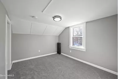 139 2nd St, Pittsfield, MA 01201 - Photo 20