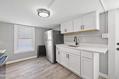 139 2nd St, Pittsfield, MA 01201 - Photo 14