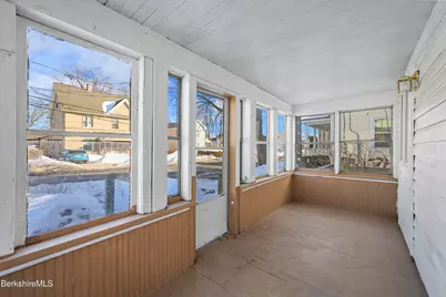 139 2nd St, Pittsfield, MA 01201 - Photo 2