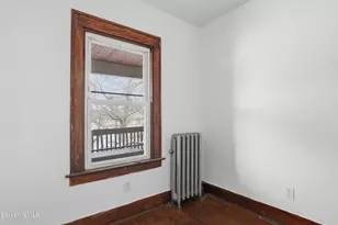 195 Francis Ave, Pittsfield, MA 01201 - Photo 14