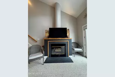 825 Thatcher House, Hancock, MA 01237 - Photo 14