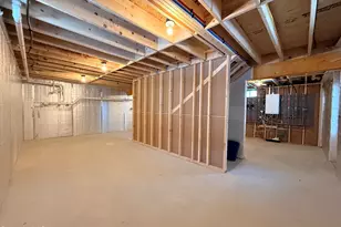 40 E Hoosac St, Adams, MA 01220 - Photo 16