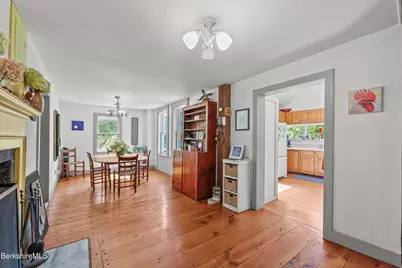 276 Great Barrington Rd, West Stockbridge, MA 01266 - Photo 16