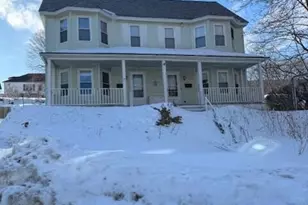 11 Melrose St, Adams, MA 01220 - Photo 2