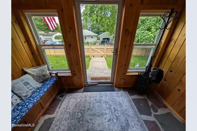 5 McKinley St, Adams, MA 01220 - Photo 2