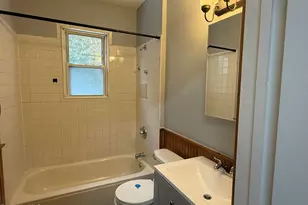 124 Appleton Ave, Pittsfield, MA 01201 - Photo 8