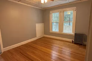 124 Appleton Ave, Pittsfield, MA 01201 - Photo 2