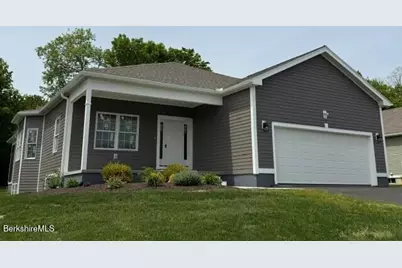 15 Cherry Hill Dr, Pittsfield, MA 01201 - Photo 1