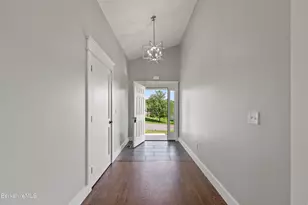 15 Cherry Hill Dr, Pittsfield, MA 01201 - Photo 6