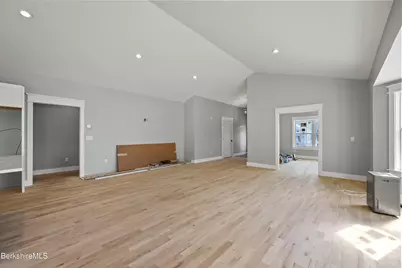 15 Cherry Hill Dr, Pittsfield, MA 01201 - Photo 12