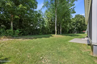 15 Cherry Hill Dr, Pittsfield, MA 01201 - Photo 38