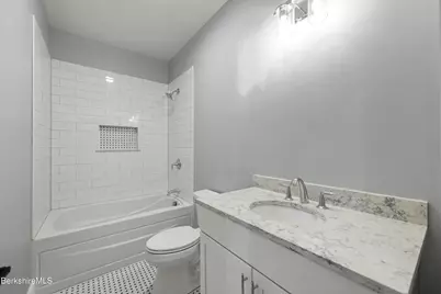 15 Cherry Hill Dr, Pittsfield, MA 01201 - Photo 20