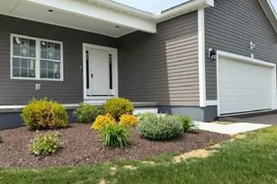 15 Cherry Hill Dr, Pittsfield, MA 01201 - Photo 2