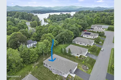 15 Cherry Hill Dr, Pittsfield, MA 01201 - Photo 2
