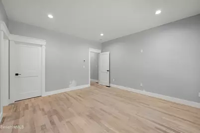 15 Cherry Hill Dr, Pittsfield, MA 01201 - Photo 16