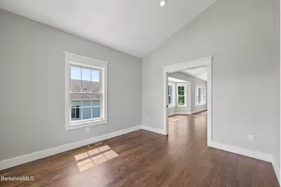 15 Cherry Hill Dr, Pittsfield, MA 01201 - Photo 20