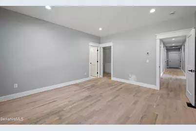 15 Cherry Hill Dr, Pittsfield, MA 01201 - Photo 18