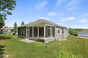 15 Cherry Hill Dr, Pittsfield, MA 01201 - Photo 38