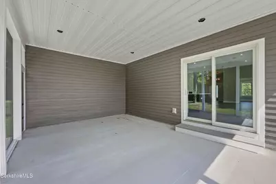 15 Cherry Hill Dr, Pittsfield, MA 01201 - Photo 34
