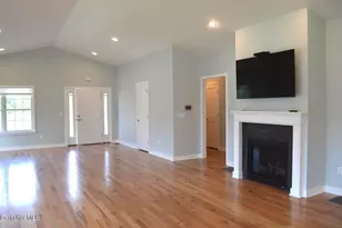 5 Aspen Way, Pittsfield, MA 01201 - Photo 8