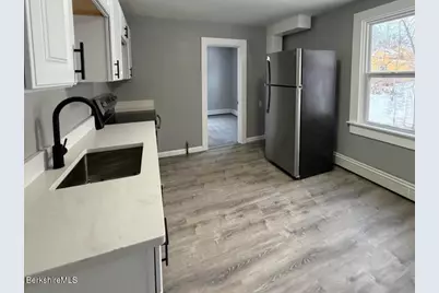1-2 Monteleone Place, Pittsfield, MA 01201 - Photo 18