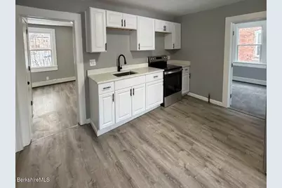1-2 Monteleone Place, Pittsfield, MA 01201 - Photo 16