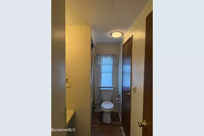 30 Lakewood Dr, Pittsfield, MA 01201 - Photo 6