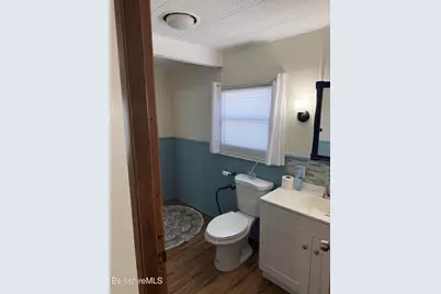 30 Lakewood Dr, Pittsfield, MA 01201 - Photo 8