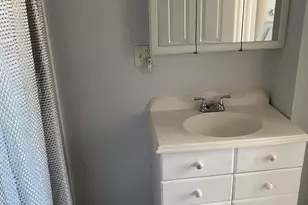 132 Daniels Ave, Pittsfield, MA 01201 - Photo 16