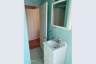 132 Daniels Ave, Pittsfield, MA 01201 - Photo 26