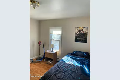 132 Daniels Ave, Pittsfield, MA 01201 - Photo 24