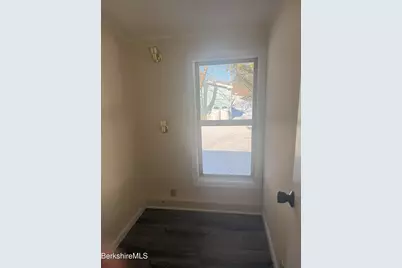 3 Jennifer Ln, West Stockbridge, MA 01266 - Photo 6