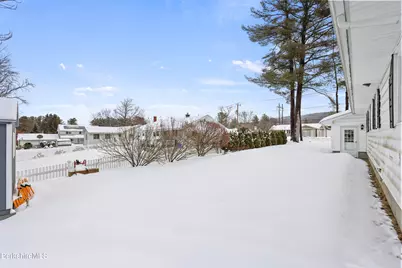 4 Paula Ave, Pittsfield, MA 01201 - Photo 4
