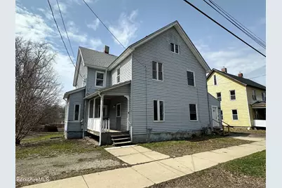 139 Robbins Ave, Pittsfield, MA 01201 - Photo 2