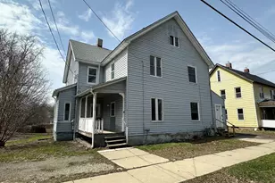 139 Robbins Ave, Pittsfield, MA 01201 - Photo 2