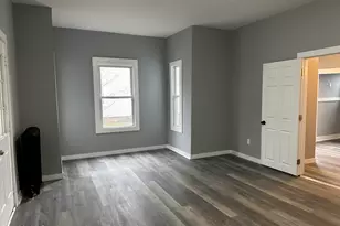 139 Robbins Ave, Pittsfield, MA 01201 - Photo 10