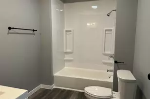 139 Robbins Ave, Pittsfield, MA 01201 - Photo 24