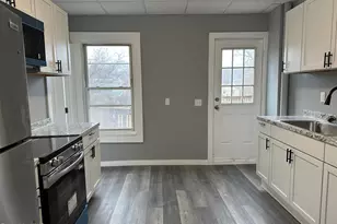 139 Robbins Ave, Pittsfield, MA 01201 - Photo 6