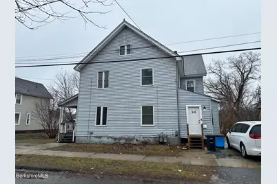139 Robbins Ave, Pittsfield, MA 01201 - Photo 2