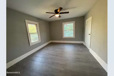 139 Robbins Ave, Pittsfield, MA 01201 - Photo 42