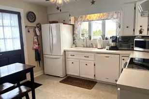 10 Huron St, Pittsfield, MA 01201 - Photo 6