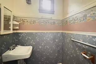 9 Depot St, Monroe, MA 01350 - Photo 16