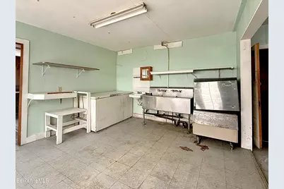 9 Depot St, Monroe, MA 01350 - Photo 24