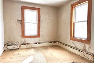 9 Depot St, Monroe, MA 01350 - Photo 30