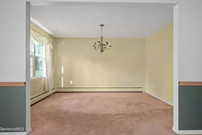 92 Hancock Rd, Williamstown, MA 01267 - Photo 14