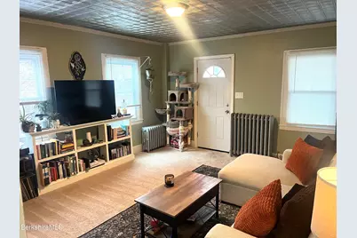 15 High St, Pittsfield, MA 01201 - Photo 2