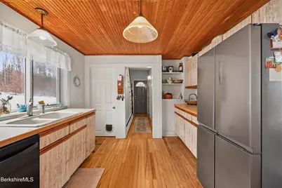 3 Van Schaack Rd, West Stockbridge, MA 01266 - Photo 14
